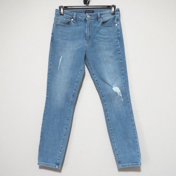 JustUSA Light Wash Mid-Rise Distressed Boyfriend Jeans Size 31 - Picture 2 of 10